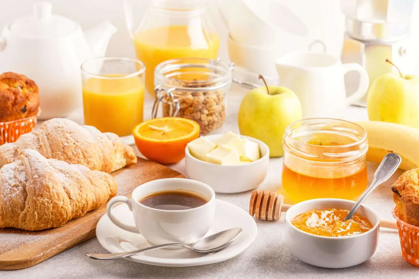 Colazione light: le combinazioni che facilitano la digestione e aumentano l’energia Colazione light: le combinazioni che facilitano la digestione e aumentano l’energia