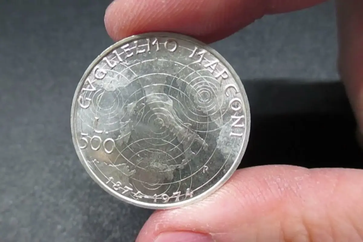 Quanto vale questa moneta d'argento? Ecco il dato che sorprende tutti Quanto vale questa moneta d'argento? Ecco il dato che sorprende tutti