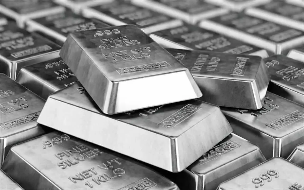 Oggi il prezzo dell’argento usato al grammo: i dati aggiornati indispensabili Oggi il prezzo dell’argento usato al grammo: i dati aggiornati indispensabili