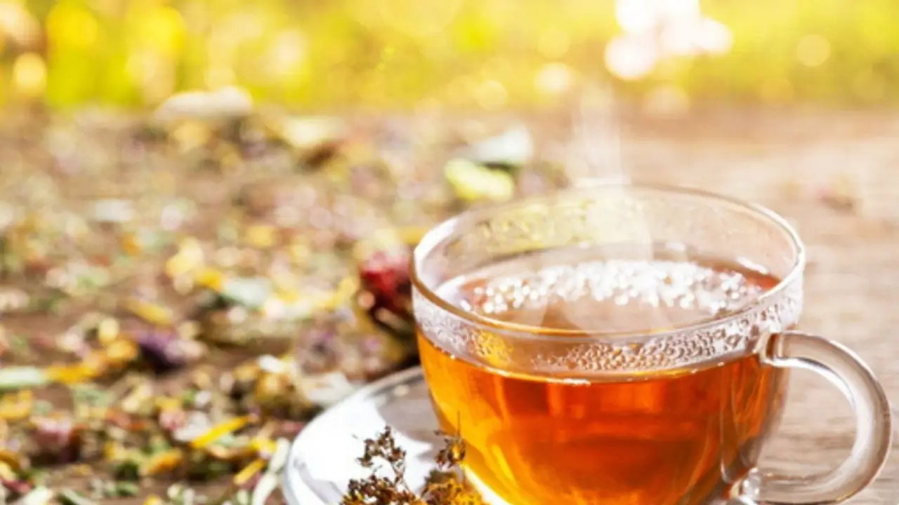 La bevanda calda autunnale che riduce lo stress: i consigli degli specialisti La bevanda calda autunnale che riduce lo stress: i consigli degli specialisti